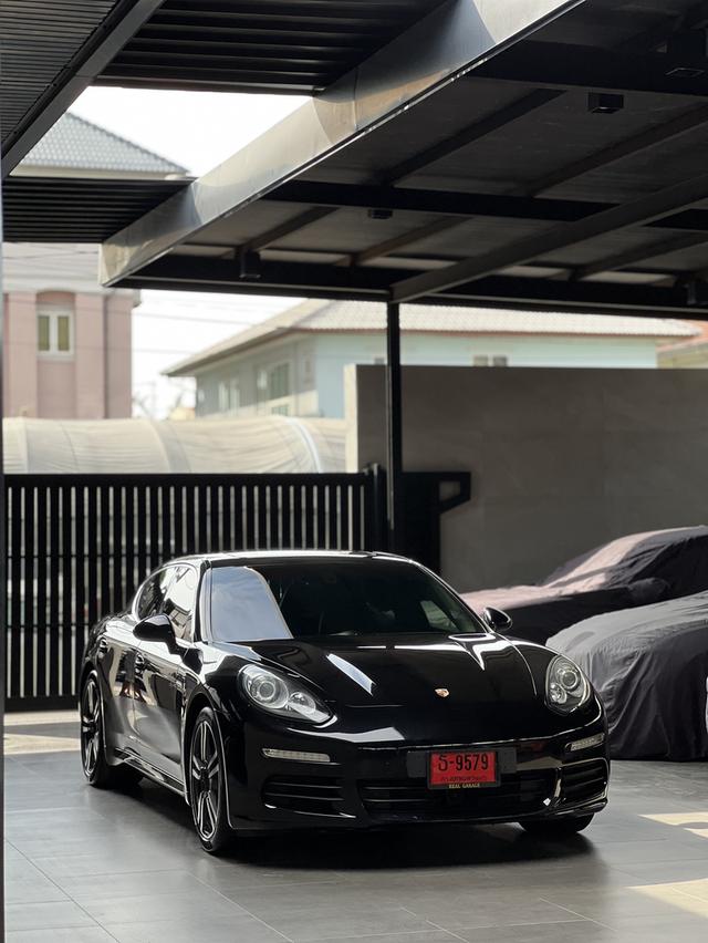 Porsche Panamera 3.0 Hybird