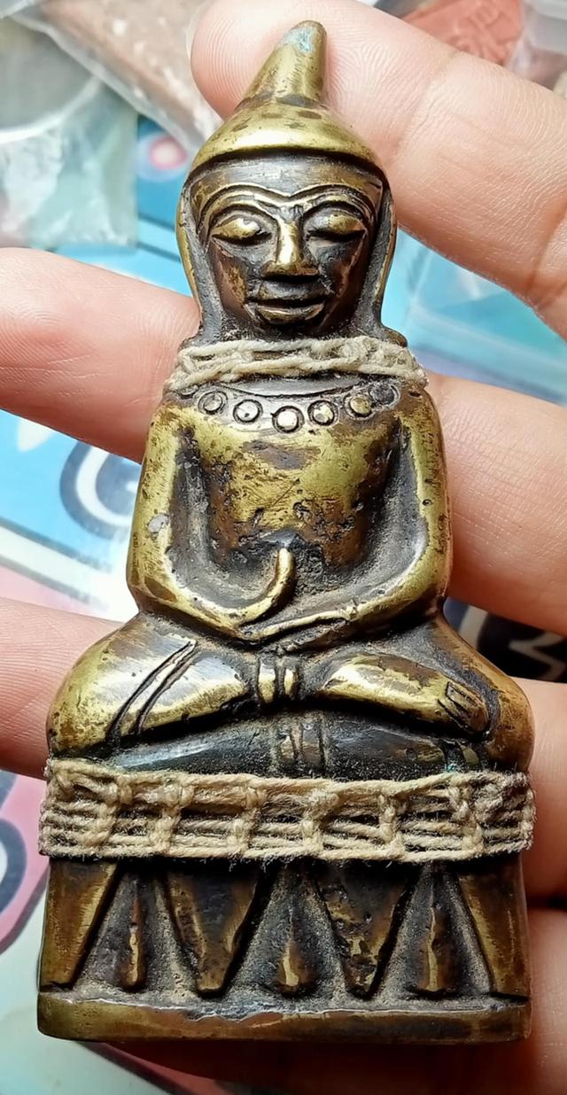 พระชัยอยุทธยาก้นตัน 2