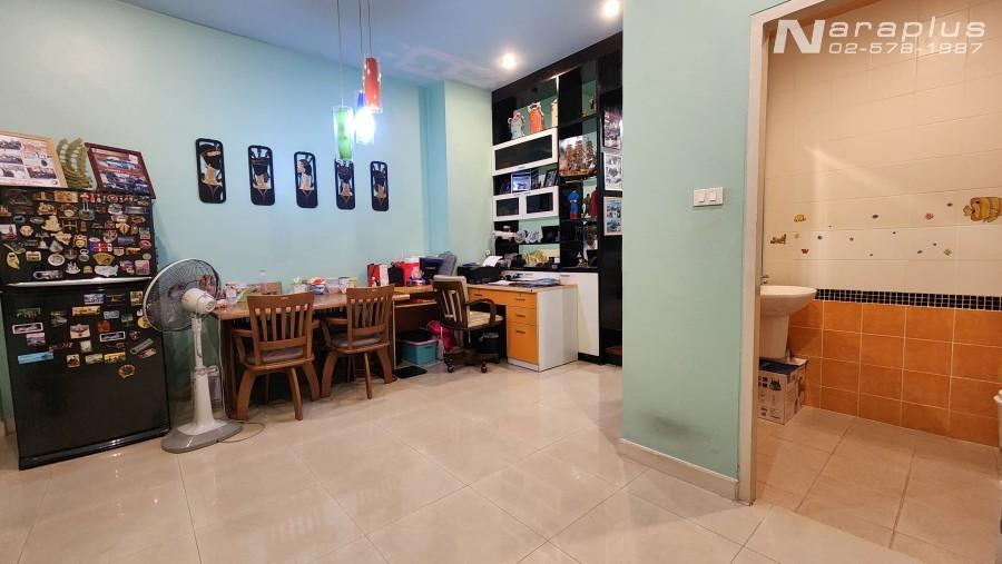 68060728 : ขายทาวน์เฮ้าส์ 3 ชั้น หน้ากว้าง 5 เมตร บนที่ดินขนาด 20 ตารางวา หมู่บ้าน ออลสวีท สายไหม 54/1 กรุงเทพ บ้านสวย คุ้มค่าน่าอยู่ กู้ได้ 100% 7