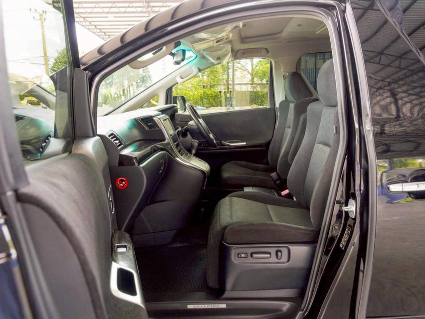 Toyota Vellfire 2.4ZG Edition ปีจด 2015 17