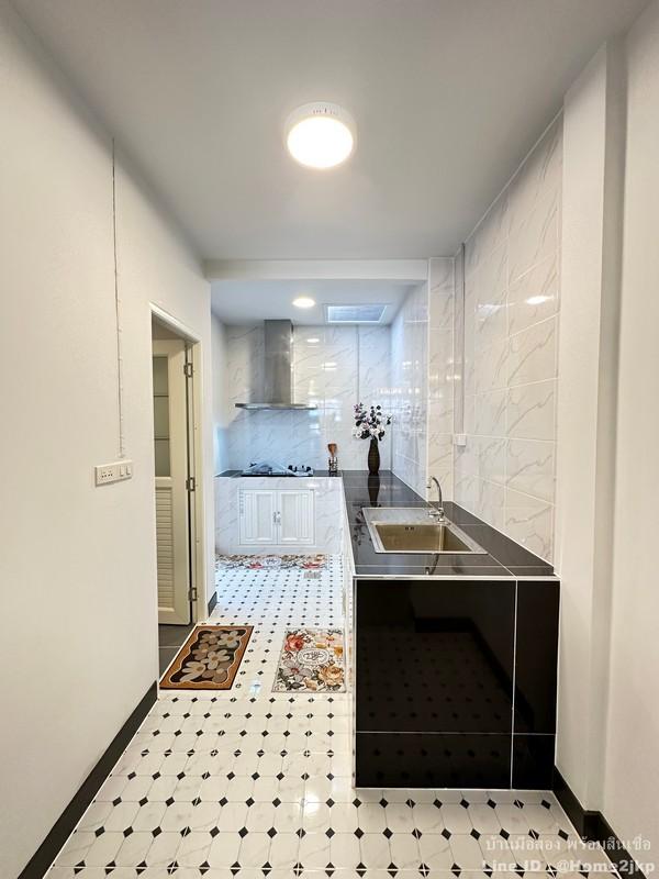 ณราธร สุวินทวงศ์ 8