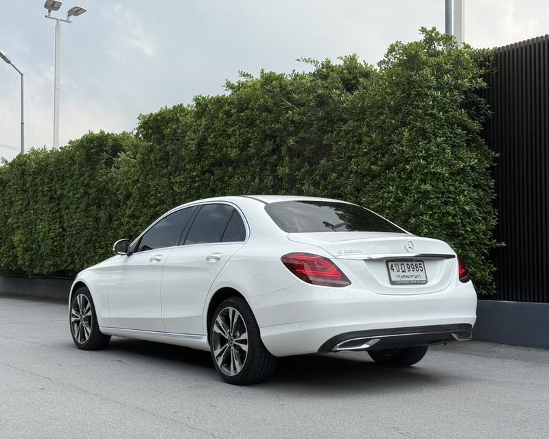 Benz C220d AV Facelift ปี20 รูปย่อยที่ 4