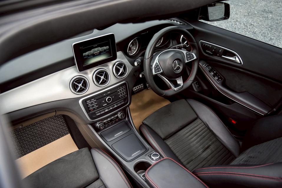 รหัสรถ CBL8160 Mercedes-Benz CLA250 AMG Dynamic [W117] AT 2017 18