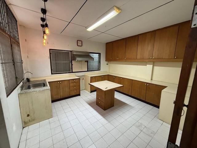 PB5984ให้เช่า บ้านเดี่ยว ย่านรามคำแหง ใกล้แยกลำสาลี บ้านหันหน้าทิศตะวันออก จอดรถในบ้านได้ 3-4 คัน ให้เช่าตามสภาพ 10