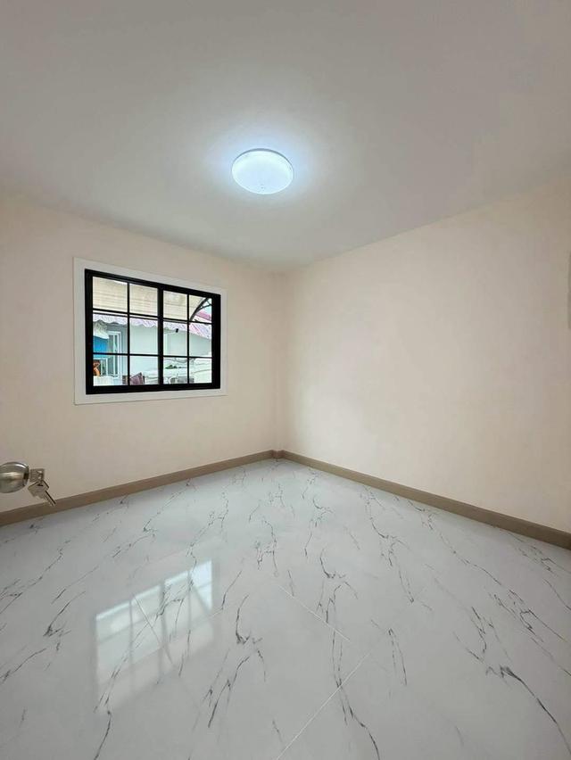 หมู่บ้านตะวันงาม ซอยกันตนาบางใหญ่ทาวน์เฮาส์ชั้นเดียว หลังมุม ตกแต่ง Minimal Style 18
