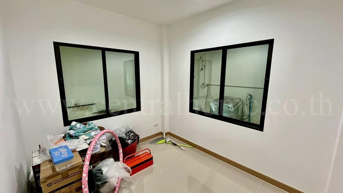 บ้านแฝด กรูฟ วิลล์ อยุธยา 4 - โรจนะ หลังริม 7