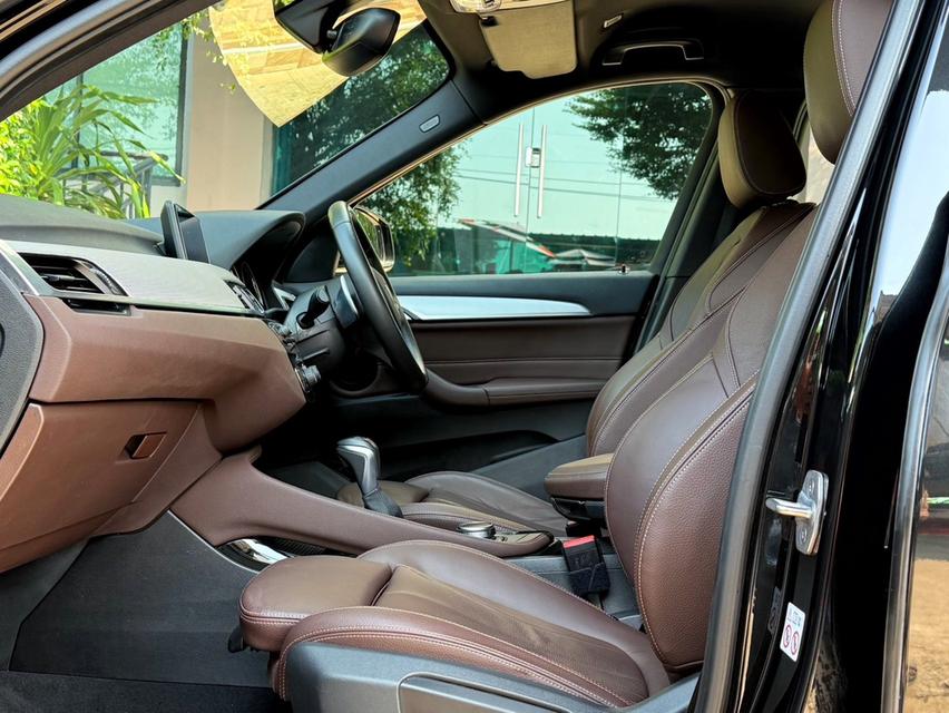 2020 BMW X1 20D MSPORT รถมือเดียวออกป้ายแดง รถวิ่งน้อย เข้าศูนย์ตามระยะ รถไม่เคยมีอุบัติเหตุครับ รูปที่ 13