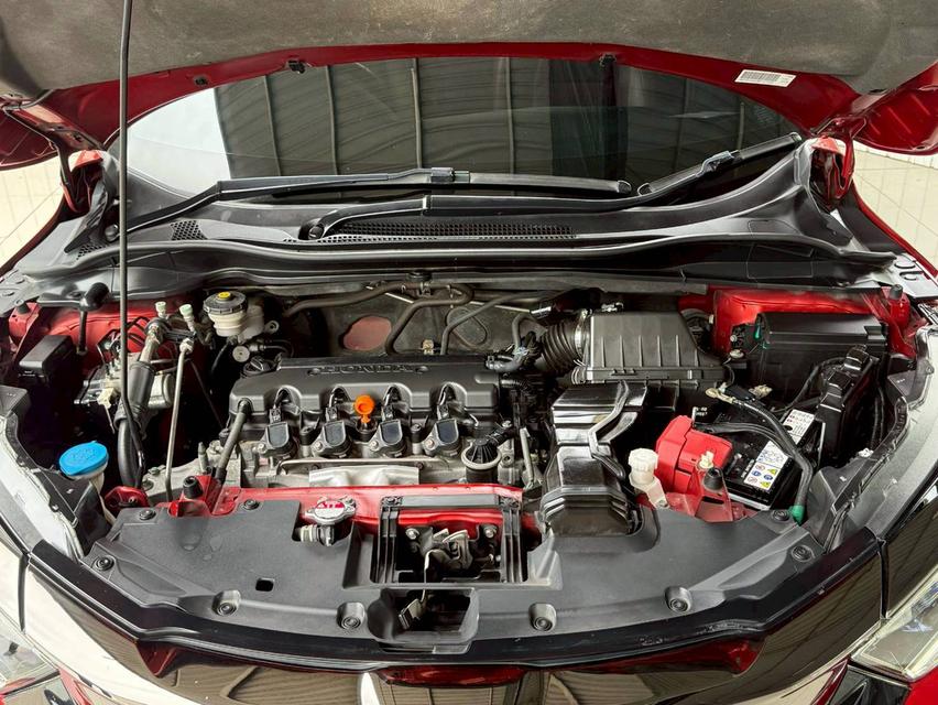 Honda HRV 1.8RS ปี21 17