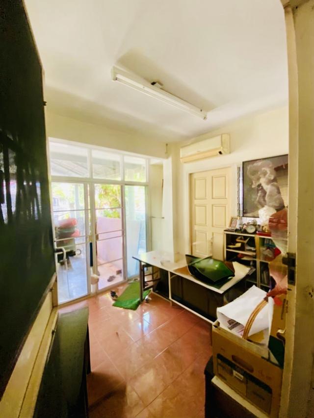บ้านเดี่ยวหมู่บ้านศิริวรรณชวนชม 9