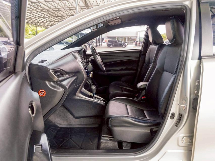 Toyota Yaris 1.2 Sport ปีจด 2021 17