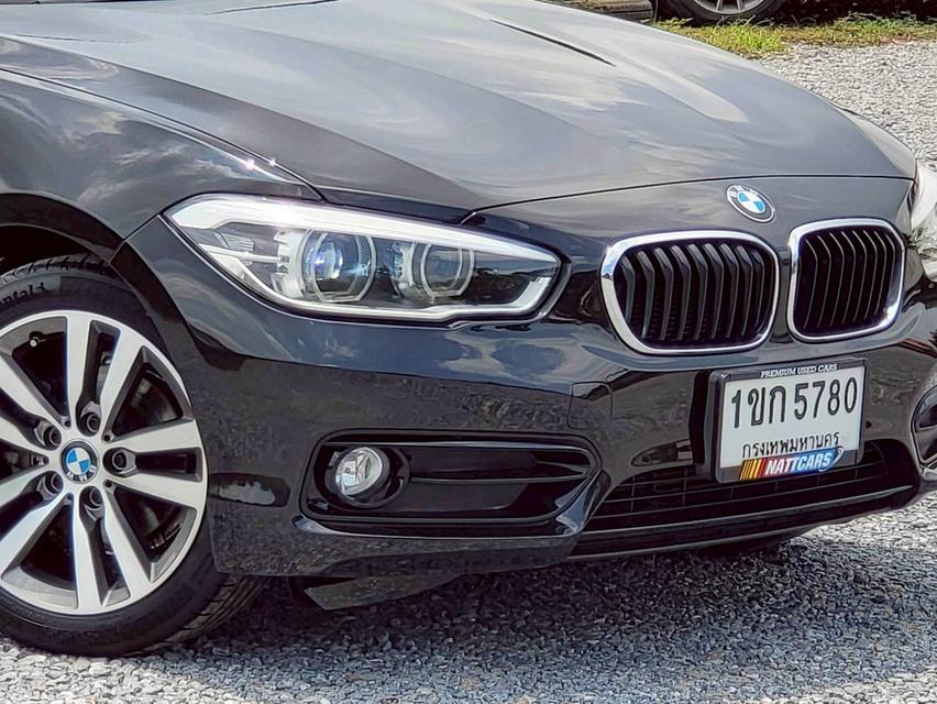 BMW 118i Sport Line Hatchback (F20) LCI 2016 แฮทช์แบ็กสุดหรู คล่องตัว ปลอดภัย ราคาประหยัด 8