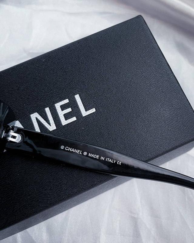 แว่นกันแดดChanel 12