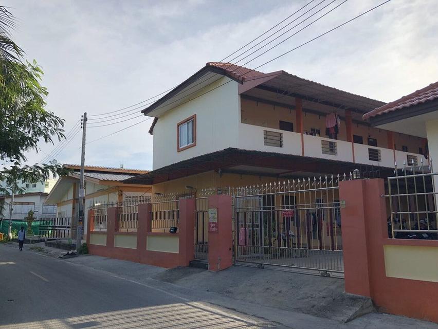ขาย หอพักในตัวเมืองสงขลา 2 ชั้น 22 ห้อง ราคา 40 ล้านบาท 1