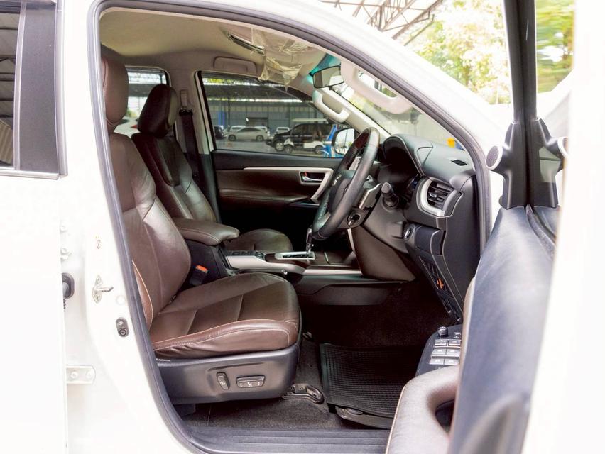 Toyota fortuner 2.4V 4WD ปีจด 2019 📌 #ประกันเครื่องเกียร์3ปี 30,000 km 10