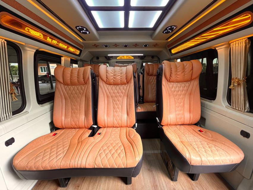 ขาย Toyoya Commuter 2.8 ปี22 15