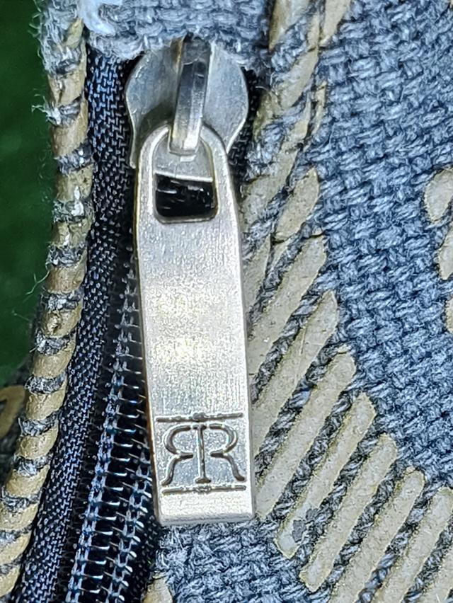 Robin Ruth Hobo Bag 9