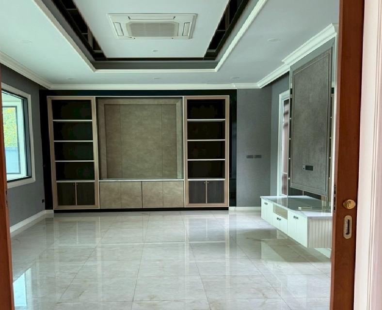 ให้เช่า บ้านเดี่ยว 2 ชั้น ปลูกสร้างเอง แปลงใหญ่ / ซอยแจ้งวัฒนะ 14 / บ้านใหญ่ ที่ดิน 1 ไร่ / พื้นที่ใช้สอย 750 ตารางเมตร 7