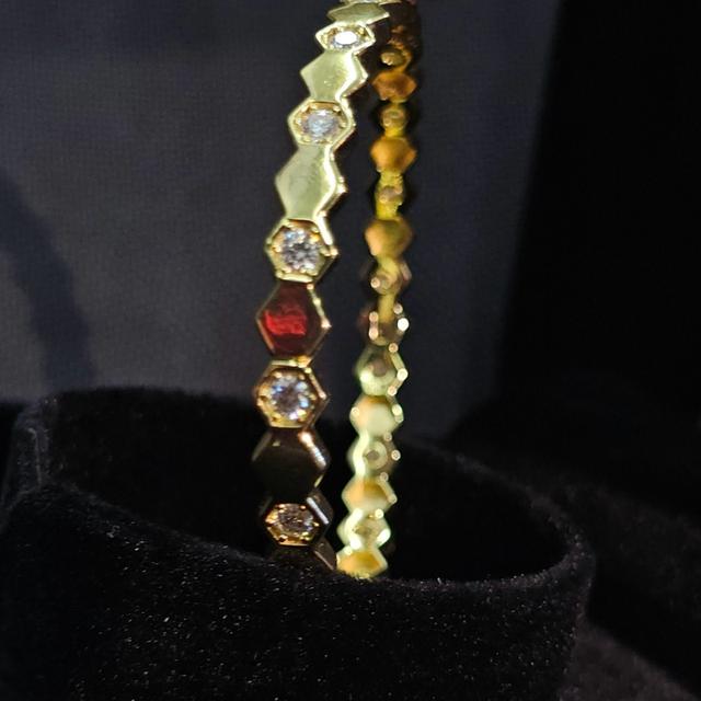 ปุอามี่ จำหน่ายเพชร เเละ สั่งทำขึ้นตัวเรือน มีใบรับรองทุกชิ้น  4