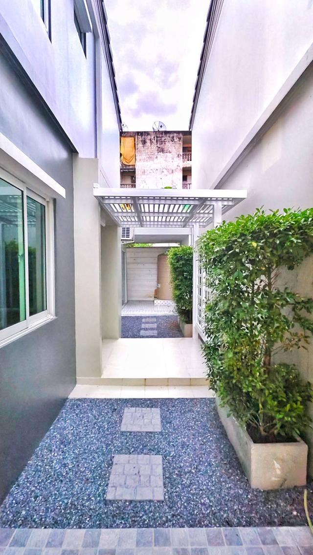 ให้เช่า เดอะ วิลเลจ เอ็กซ์คลูซีฟ บางนา กม. 10 - พร้อมอยู่ 2