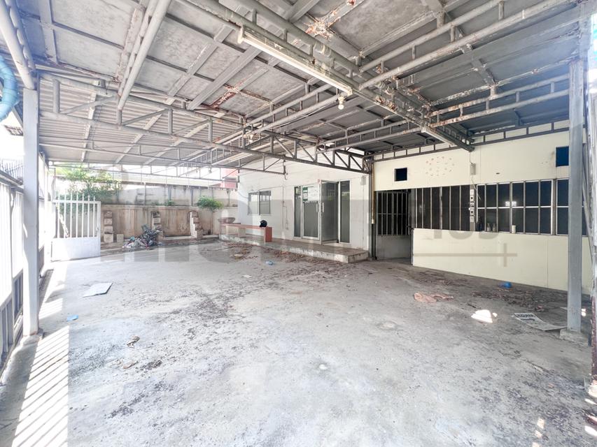 Home office โชคชัย4 ซอย66 ลาดพร้าว 2
