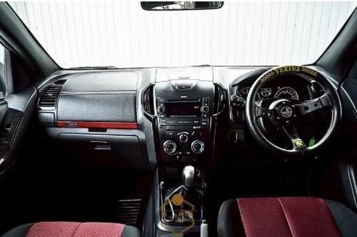 รถยนต์ isuzu 6