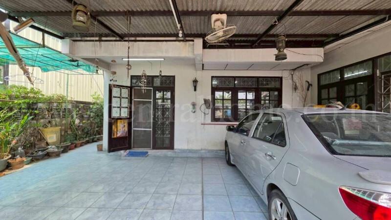 ที่ดิน พร้อมสิ่งปลูกสร้าง 69 ตร.วา เพชรเกษม 68 ราคาถูกมาก 3