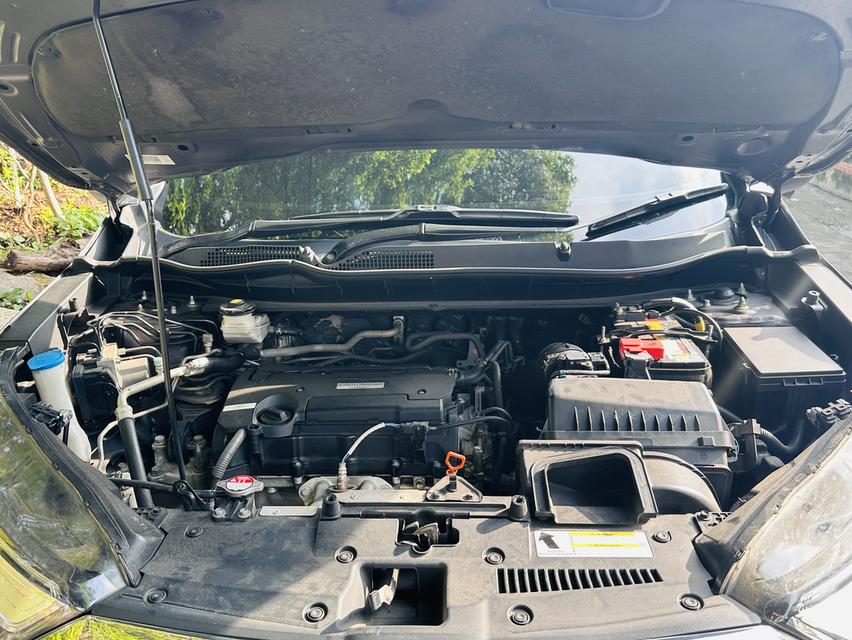 Honda CRV 2.4 ES 4WD SUV 6