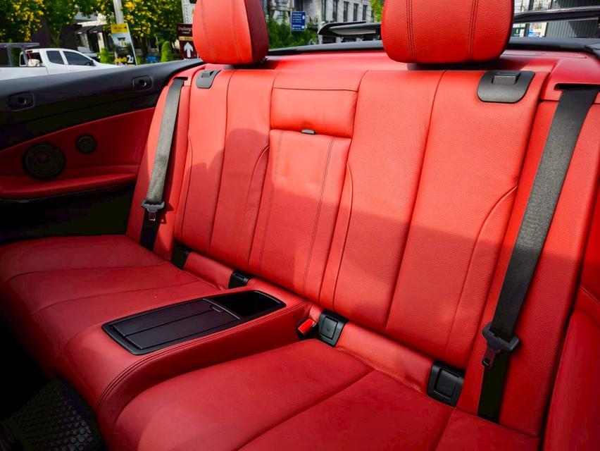 รหัสรถ KPV53 2018 BMW 430i 2.0 Convertible M-Sport สีดำ ภายในแดง 8