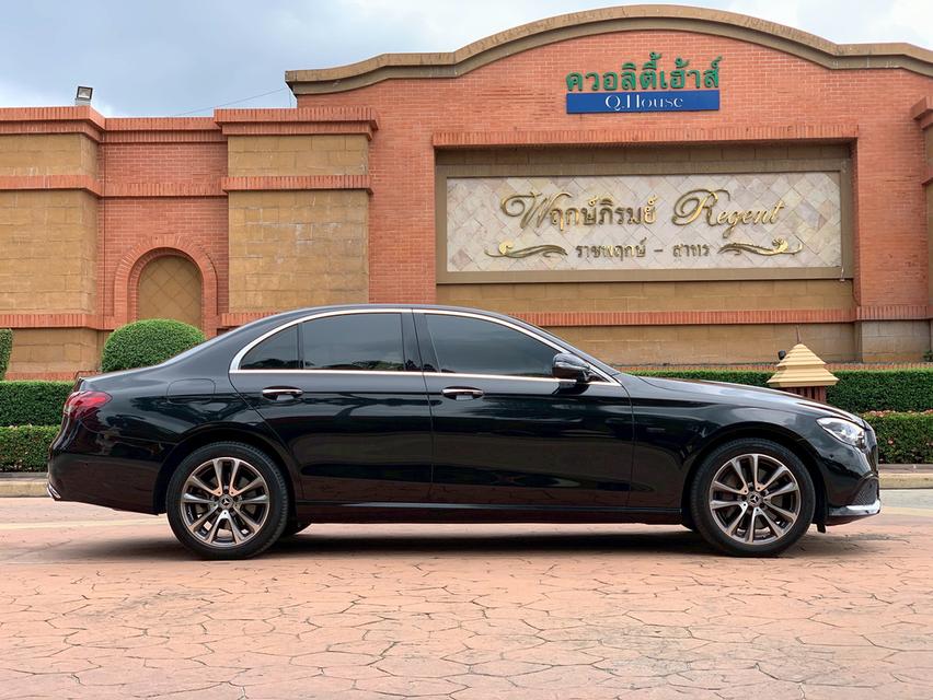 รหัสรถ PJP154 2022 MERCEDES-BENZ E300e Avantgarde