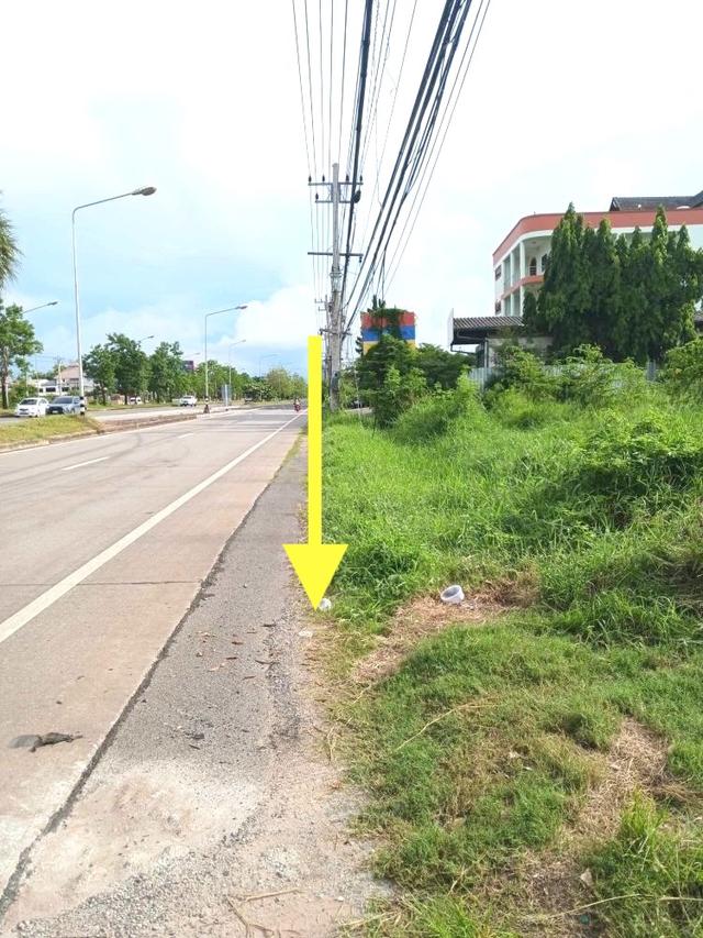ขายที่ดินติดถนนมิตรภาพใกล้เซ็นทรัลโคราช เนื้อที่ 6ไร่ หน้ากว้าง 140 เมตร ลึก 130 เมตร ที่ดินเหมาะพัฒนาอสังหาริมทรัพย์ขนาดใหญ่ 3