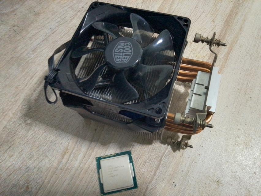 intel ® Core i7-4790 CPU @ 3.60GHz พร้อม Heat Sink ของ Cooler Master และ ชุดพัดลม ราคา 1,220 บาท รวมค่าส่งทั่วไทย 7