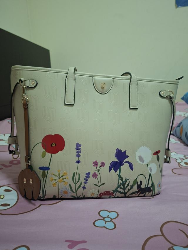 กระเป๋ารุ่นLvnมือสอง