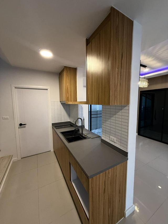 ขาย/ให้เช่า ด่วนน‼️ เจ้าของปล่อยเองบ้านสวย ตกแต่งทั้งหลัง เดินทางสะดวก ติดมอเตอร์เวย์ 10