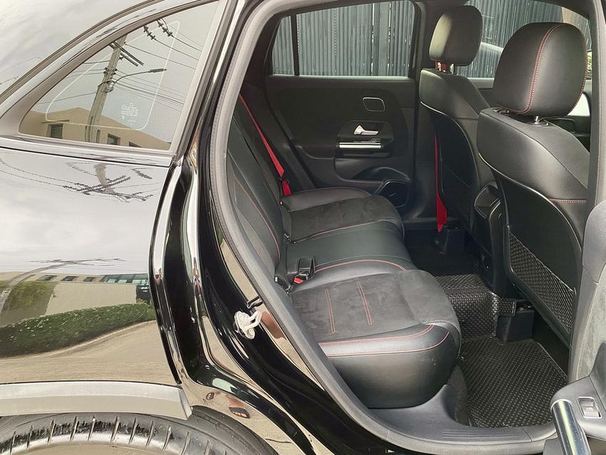 Benz GLA 35 AMG 4MATIC NIGHT EDITION 2023 รูปที่ 12