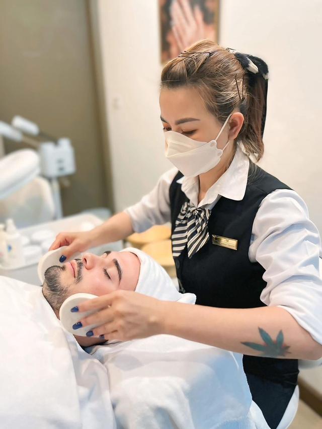 SARA Hair Studio Huahin (ซาร่า แฮร์ สตูดิโอ หัวหิน) ร้านทำผมประจบฯ ออกเเบบทรงผมชายหญิง ทำสีผม ยืดผม ดัดผม ซ่อมผมเสีย ทำเล็บ ต่อขนตา สปามือเท้า ครบวงจร รูปที่ 8