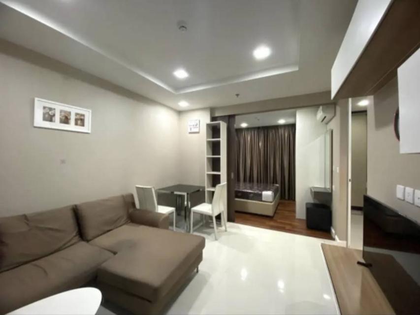 คอนโดให้เช่า For Rent 8