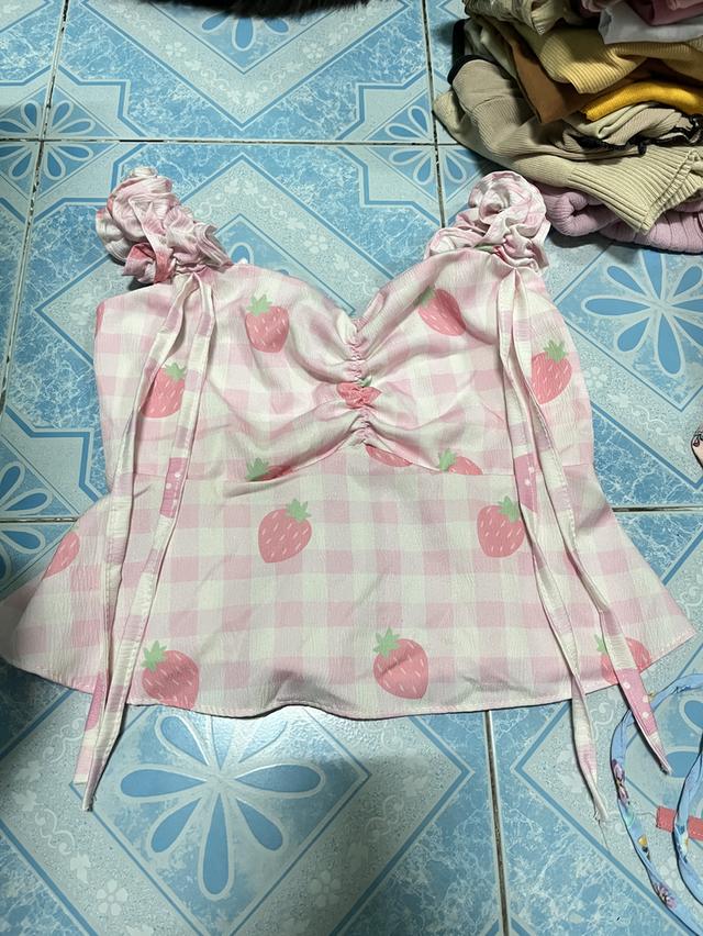 ขายเหมาเสื้อผ้ามือสองสภาพดี รูปที่ 3