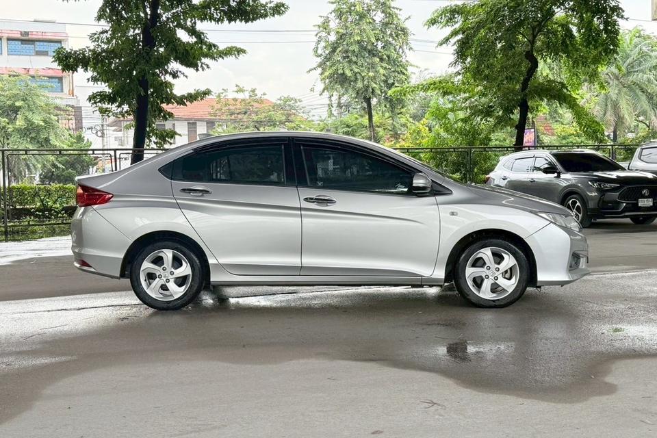 Honda City 1.5 V+AT ปี 2016