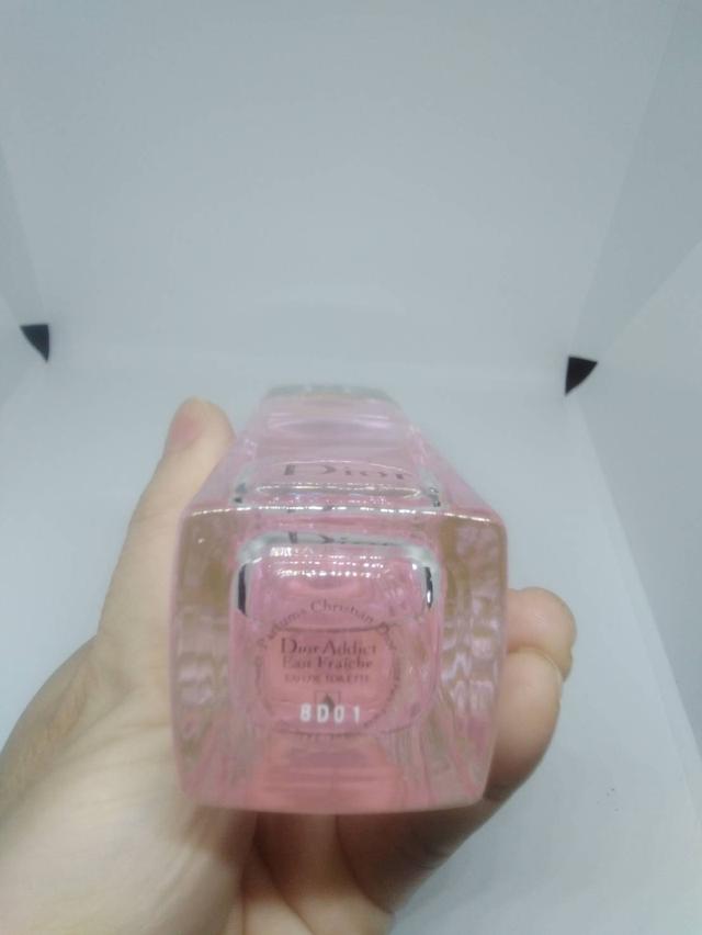 น้ำหอมแท้ราคาคุยกันได้ Dior Addict eau friaieche edt 100ml ขวดมีตำหนิ 2
