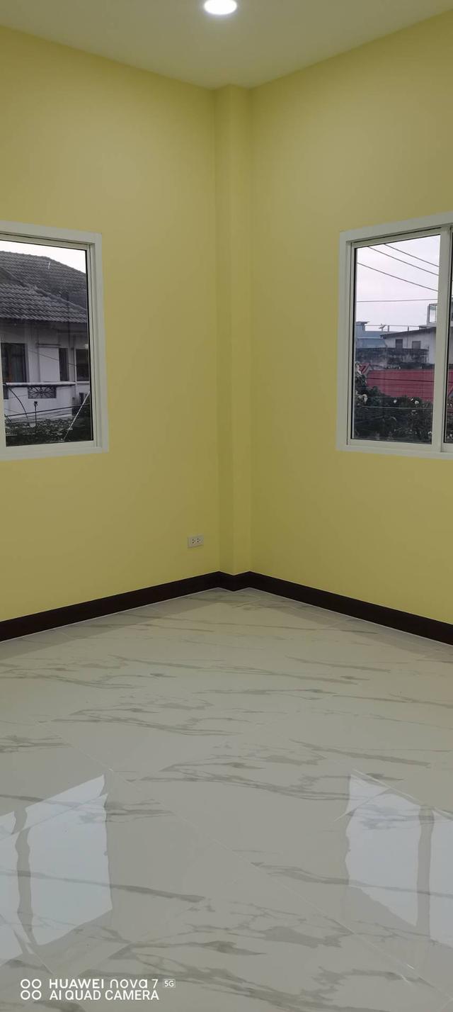 บ้านเดี่ยวเพิ่งสร้างใหม่ 2 ชั้น ยังไม่ได้เข้าพักอาศัย 6