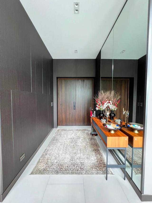 A private pool villa ในสนามกอล์ฟกรีนวัลเล่ย์ บางนา ที่ดิน: เนื้อที่ 420 ตรว. (1 ไร่ 20 วา)อายุบ้าน: เพียง 2 ปี สภาพยังใหม่มาก 3
