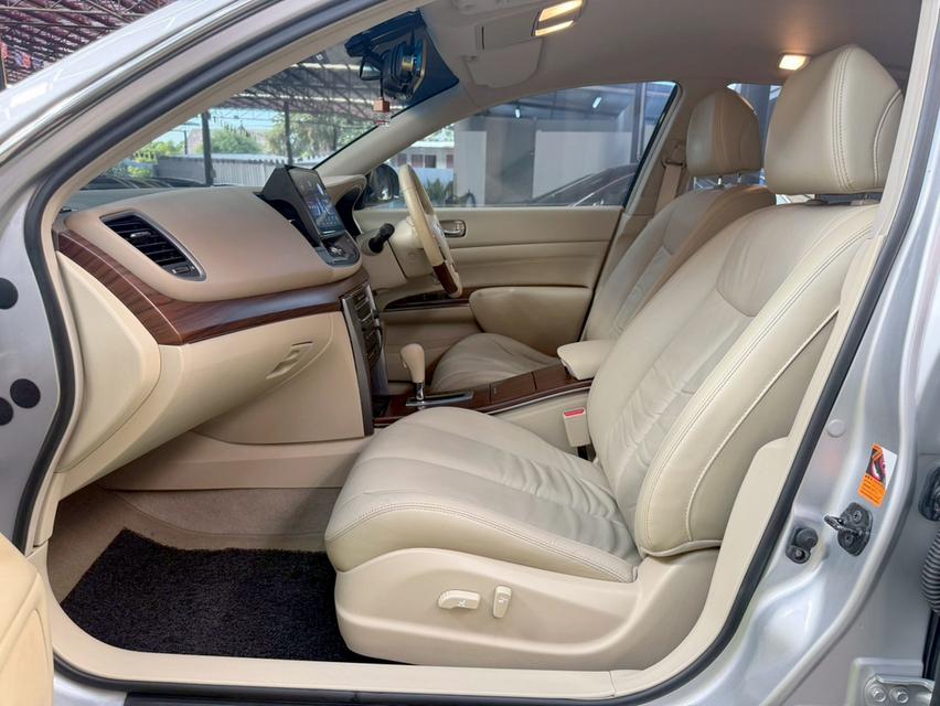 NISSAN TEANA 2.5 250XV ปี 2010 12