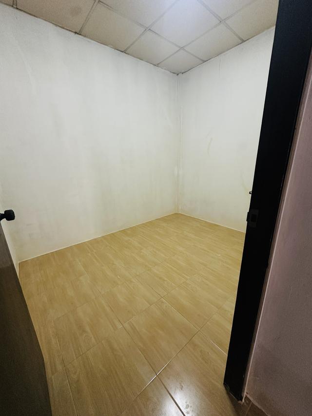 ให้เช่าทาวเฮาส์ 2 ชั้น ย่านวัชรพล 11