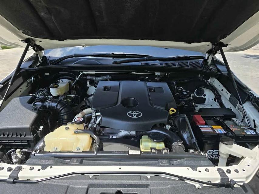 FORTUNER LEGENDER 2.8 4WD 2022  ประวัติเข้าศูนย์ครบ 9