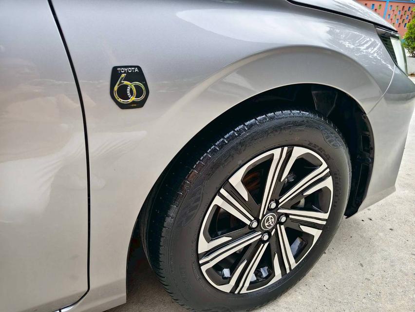 Toyota Yaris Ativ smart ปี 2023 สีเทา รูปที่ 9