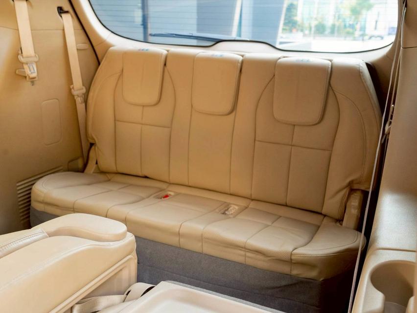 Kia Carnival 2.2 EX ปีจด 2017 ♨️ ประกันเครื่องเกียร์ 3 ปี 30,000 km. ♨️ 18