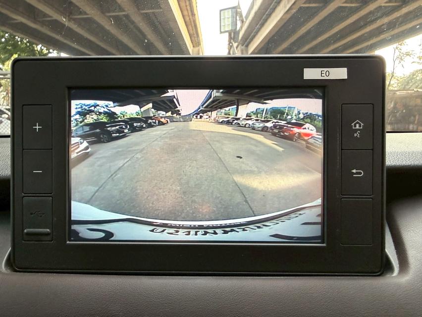 ขายรถ Toyota Yaris Ativ 1.2 Sportปี 2024 สีขาว เกียร์ออโต้ 14