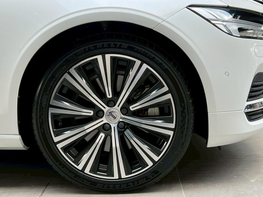 VOLVO S90 Recharge T8 AWD Inscriptio 11