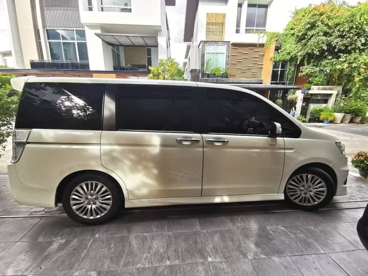 Honda Stepwagon ปี 2012 5