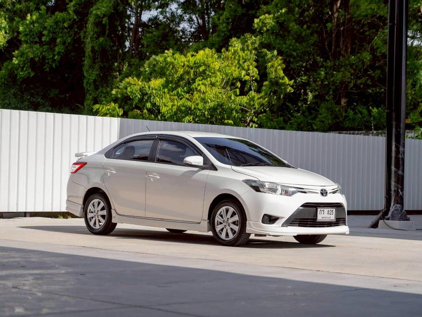 Toyota Vios 1.5E ปีจด 2017 มีรับประกันเครืองเกียร์ 3ปี  7
